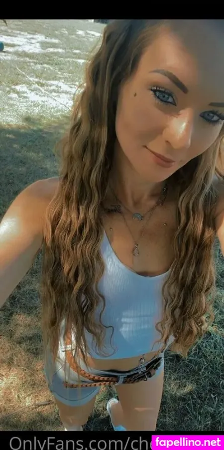 Chelsea327 OnlyFans Thumbnail #if4sXDkHDI