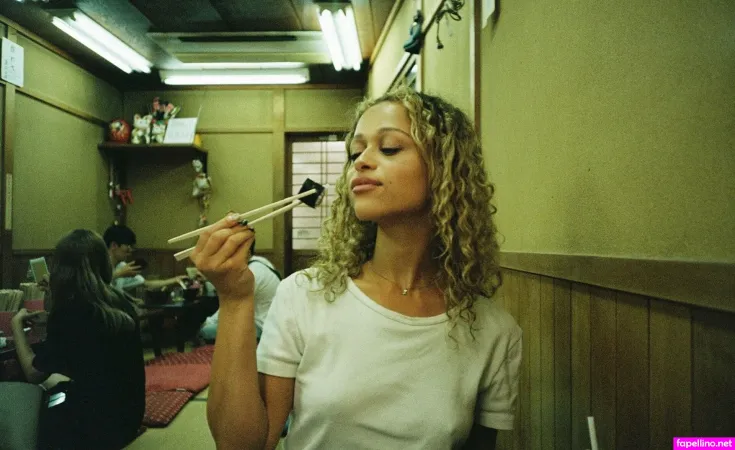 Chelseakaplan OnlyFans Thumbnail #X22MWnNTlv