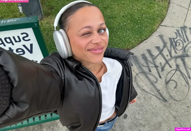 Chelseakaplan OnlyFans Thumbnail #ejwoYkpUO4