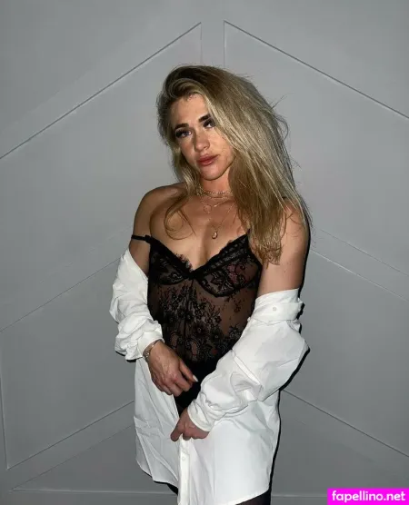 Chelsey Warnes OnlyFans Thumbnail #NXOUGQVoMn