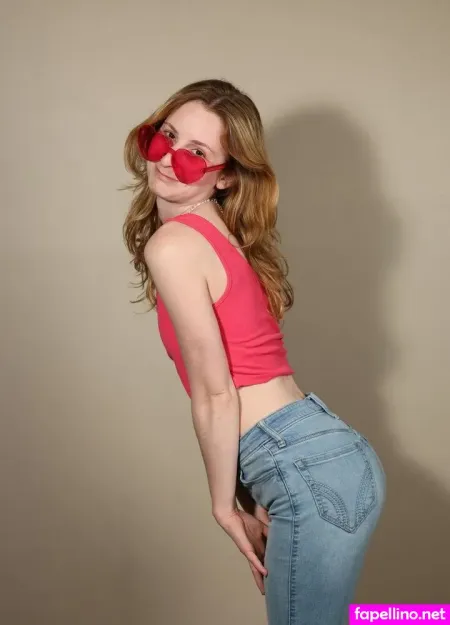 Chelseymarieofficial OnlyFans Thumbnail #1CpwYhhM1k