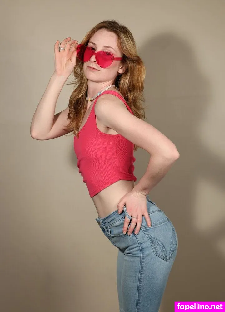 chelseymarieofficial, chelseyy_mariee Nude Leaked OnlyFans Photo #6BpNHD9TTw