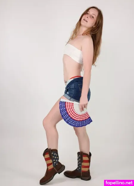 Chelseymarieofficial OnlyFans Thumbnail #DFtJej0uKO