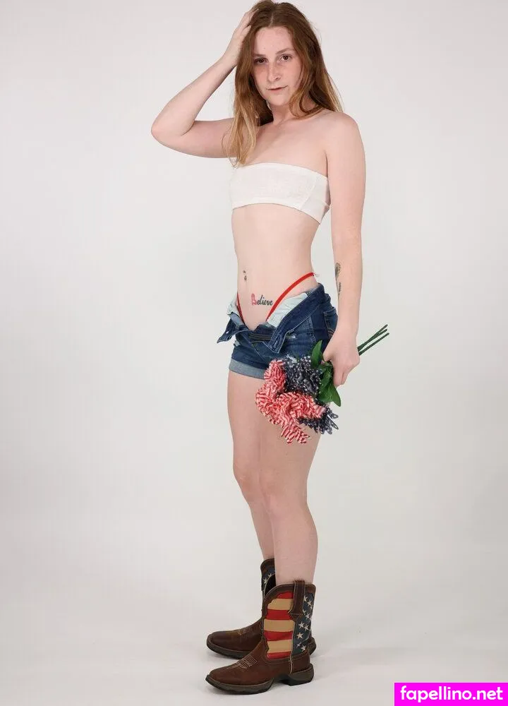 chelseymarieofficial, chelseyy_mariee Nude Leaked OnlyFans Photo #E5B21Itz0k