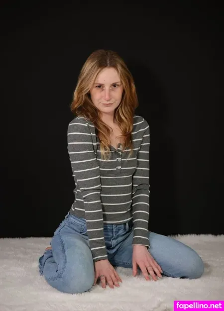 Chelseymarieofficial OnlyFans Thumbnail #VPoFvVyazK