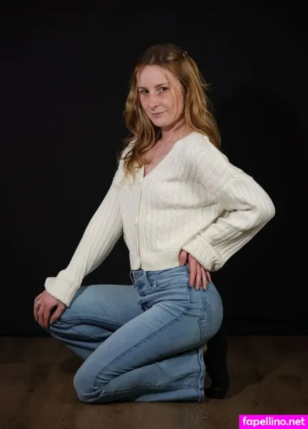 Chelseymarieofficial OnlyFans Thumbnail #sLWLgRGDaU
