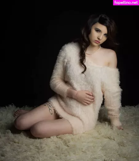 Chelsie Deville OnlyFans Thumbnail #X59BZl7pfk