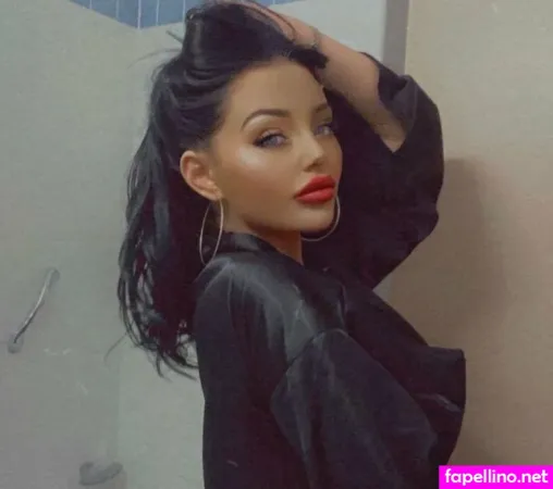 Chelsie Minx OnlyFans Thumbnail #UhS4sWQIrJ