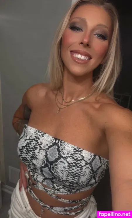 Chelsie Runnels OnlyFans Thumbnail #Sd4HXEmZOD