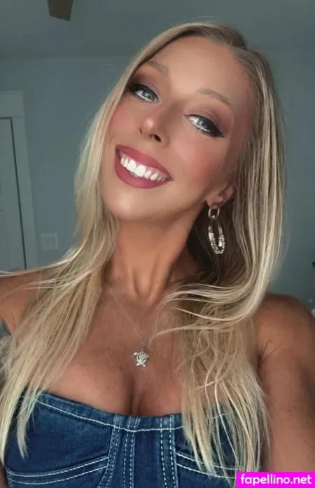 Chelsie Runnels OnlyFans Thumbnail #vOKu3VntoA