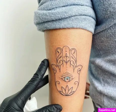 Chen Levi OnlyFans Thumbnail #0yNWqHzgDd