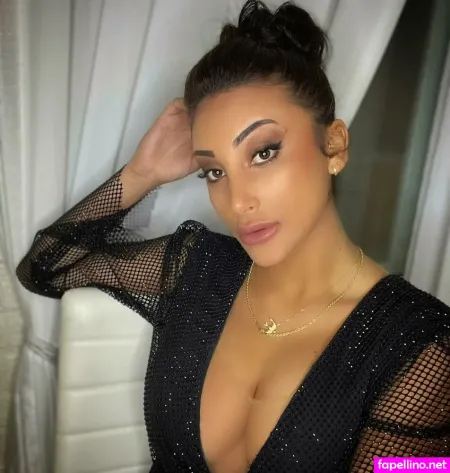 Chen Levi OnlyFans Thumbnail #B9BpG6NiqS