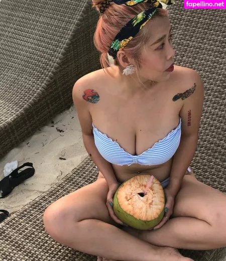 Chen OnlyFans Thumbnail #6qSJ7ZvPPu