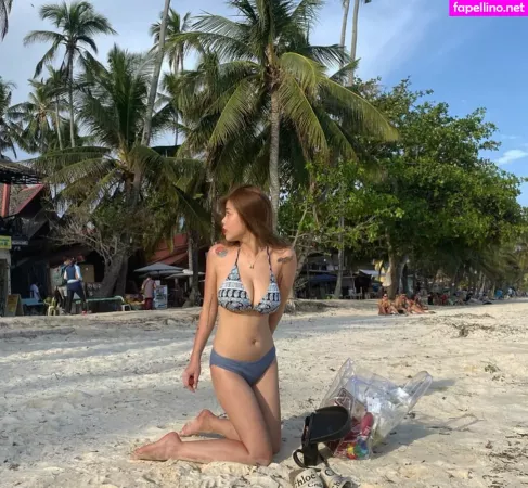 Chen OnlyFans Thumbnail #UflY4PPMzv