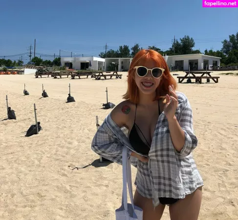 Chen OnlyFans Thumbnail #z4zQvVGZmQ