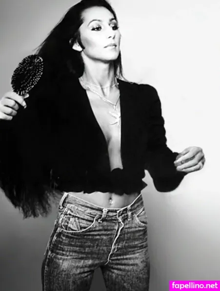 Cher 1 OnlyFans Thumbnail #kiLwd5KnEn