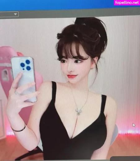 Cher E OnlyFans Thumbnail #A0hfw3XD04