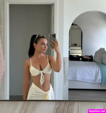 Cher Quinn 1 OnlyFans Thumbnail #BWEtru8gP2