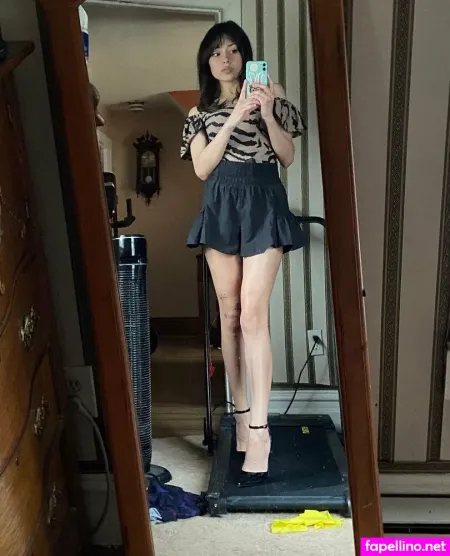 Cherenkovblue 1 OnlyFans Thumbnail #y9X2GflT01