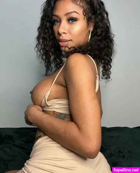 Cherie Amour OnlyFans Thumbnail #Qep0hByNDp