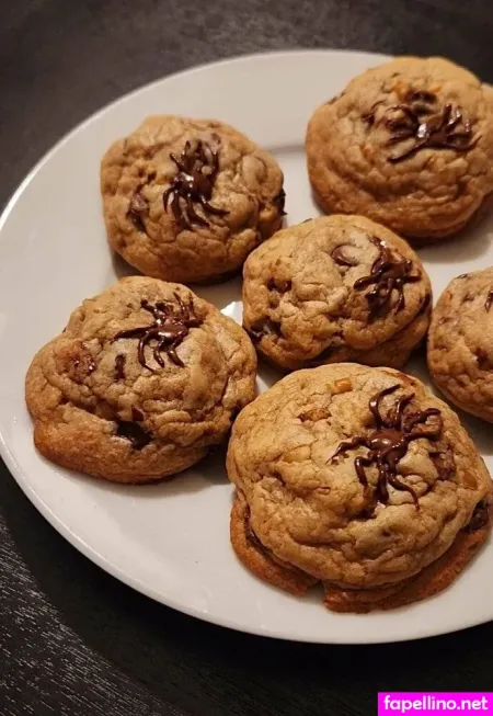 Cheriedarling OnlyFans Thumbnail #WnjUgDaYuM