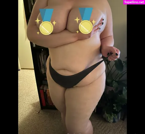 Cherrie West Xo OnlyFans Thumbnail #fKavMnTbs9