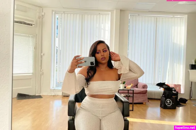 Cherrie OnlyFans Thumbnail #ieUyEp16vc