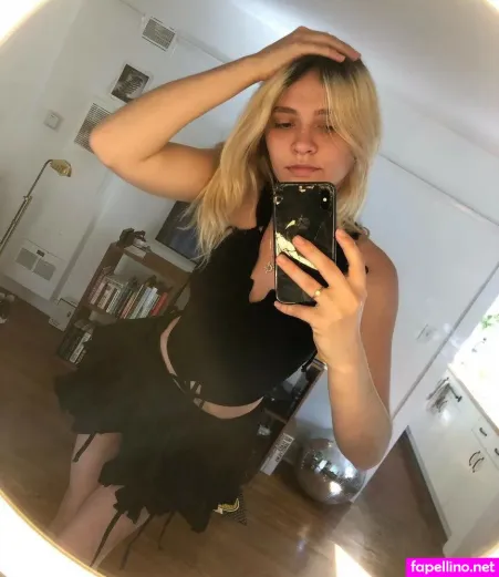 Cherry Glazerr OnlyFans Thumbnail #Jc1fc3X2OD