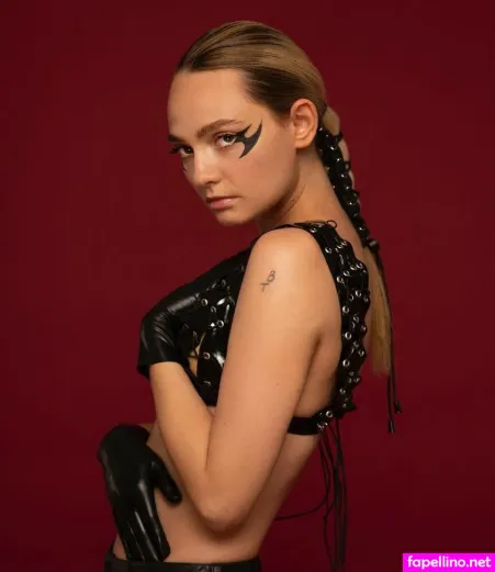 Cherry Glazerr OnlyFans Thumbnail #L9vbcV1XJJ