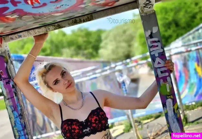 Cherry H0ney OnlyFans Thumbnail #OTXHWE0aAc