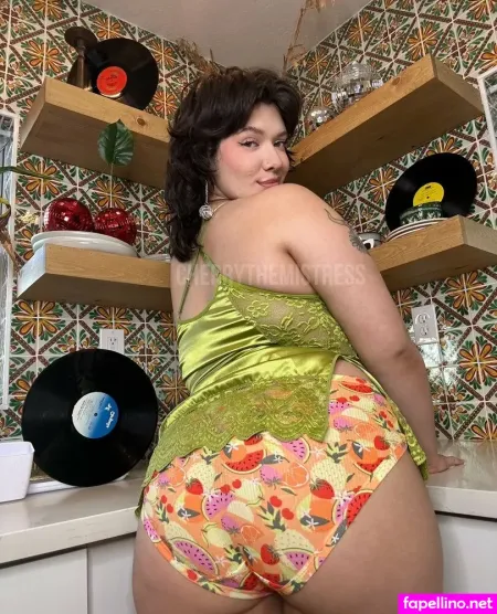 Cherry The Mistress 4 OnlyFans Thumbnail #VfUxIgohKR