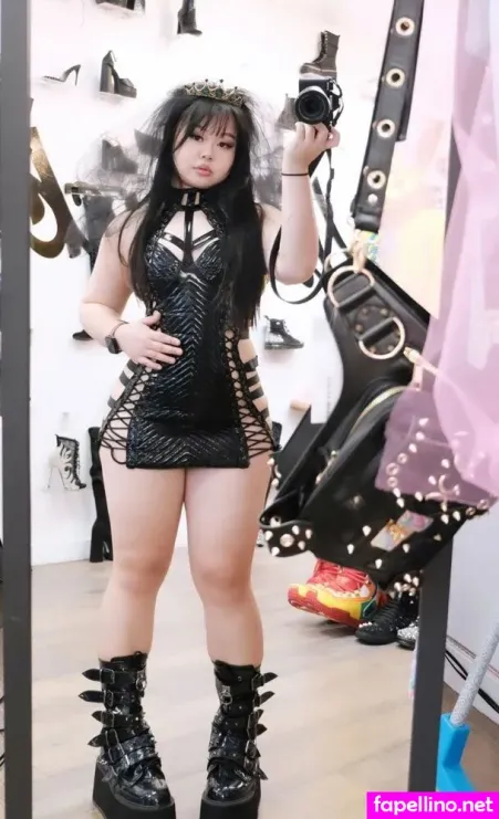 Cherry6omb OnlyFans Thumbnail #9uclq9uQNx