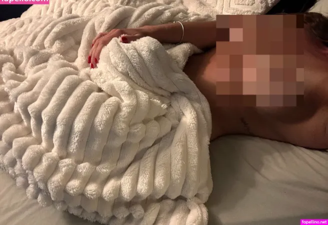 Cherry8787 OnlyFans Thumbnail #YDpF6WZ9fy