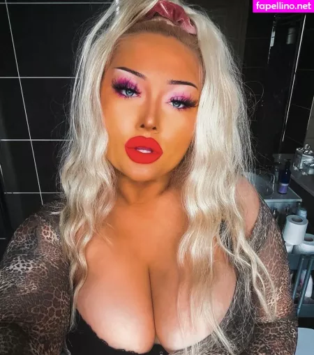 Cherryb0mbxo OnlyFans Thumbnail #btUBdY5omQ