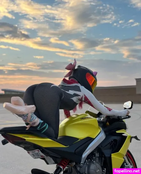 Cherrybomberrie OnlyFans Thumbnail #Tl5TSniEMw