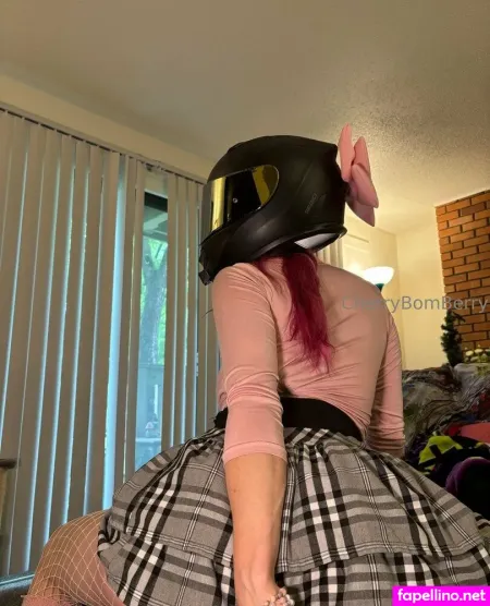 Cherrybomberry OnlyFans Thumbnail #qdFovmDo62