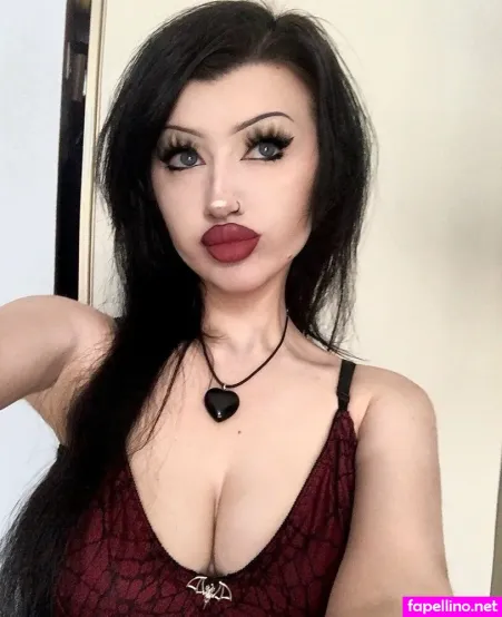 Cherryburied OnlyFans Thumbnail #4ZZOP3Cg2w