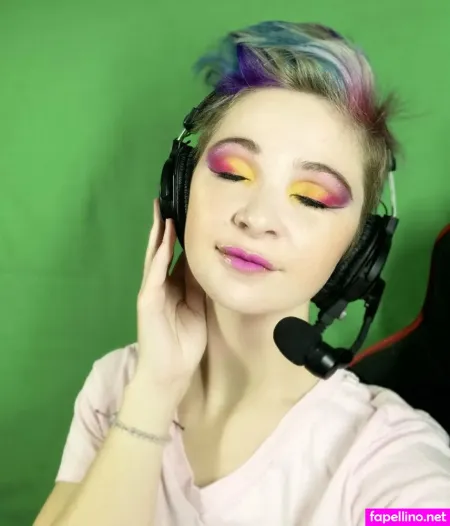 Cherryfoxjk OnlyFans Thumbnail #VYTD8tNDwI