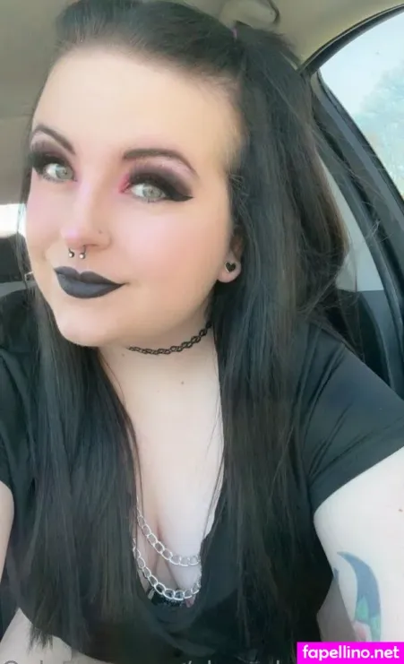 Cherryhawkins666 OnlyFans Thumbnail #dRDzD5BMUs