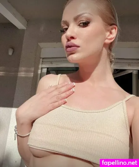 Cherrykiss OnlyFans Thumbnail #UMHdSKVAMr