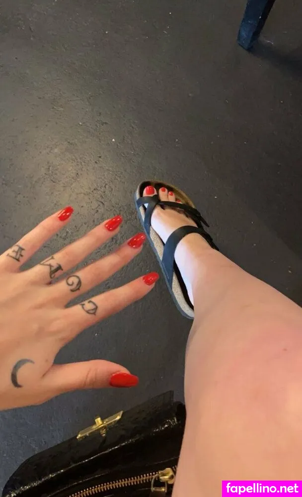 cherryrosexoxo, roxrox_xoxo Nude Leaked OnlyFans Photo #U7Ab0CEaEK