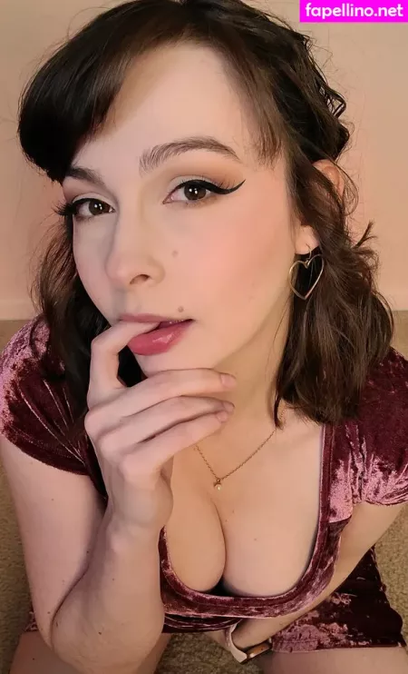 Cherryvonfairyfree OnlyFans Thumbnail #tBKbRE1lNq