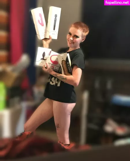 Cherrywhiskeyx OnlyFans Thumbnail #SbvIHIDDs3