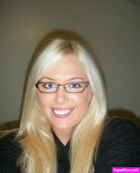 Cherxxjem77 OnlyFans Thumbnail #wRPIZfsoWn