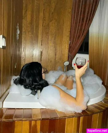 Cheryc0kie OnlyFans Thumbnail #OQwArYx2r1