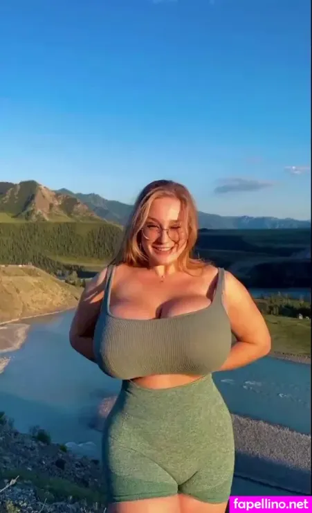 Cheryl Bloss 1 OnlyFans Thumbnail #wzN59krE1v