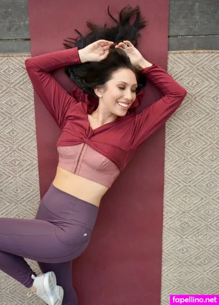 Cheryl Burke OnlyFans Thumbnail #70sNjS6sMn