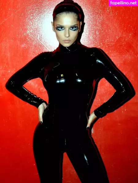 Cheryl Cole OnlyFans Thumbnail #i1bYdy2gae