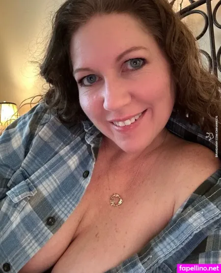 Cheryl Hawks OnlyFans Thumbnail #9oGX3bGTyi