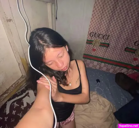 Ches Kaa18 OnlyFans Thumbnail #GeL5mUVMns